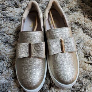 Joy Lux Slip-on Leather Bow Shoe